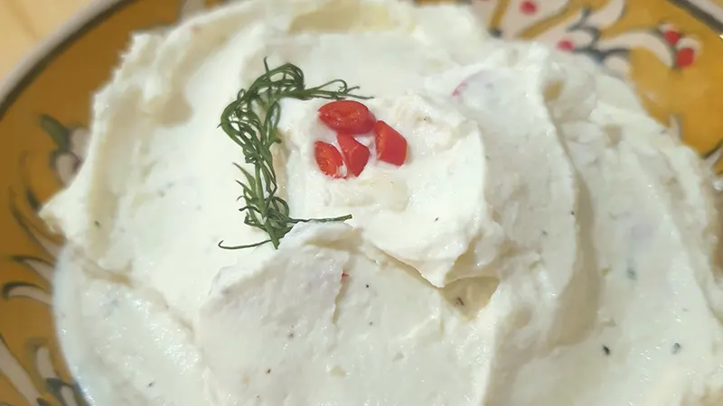 Fromagerie BOF à Lyon - Rigotte Pimentée façon Atom